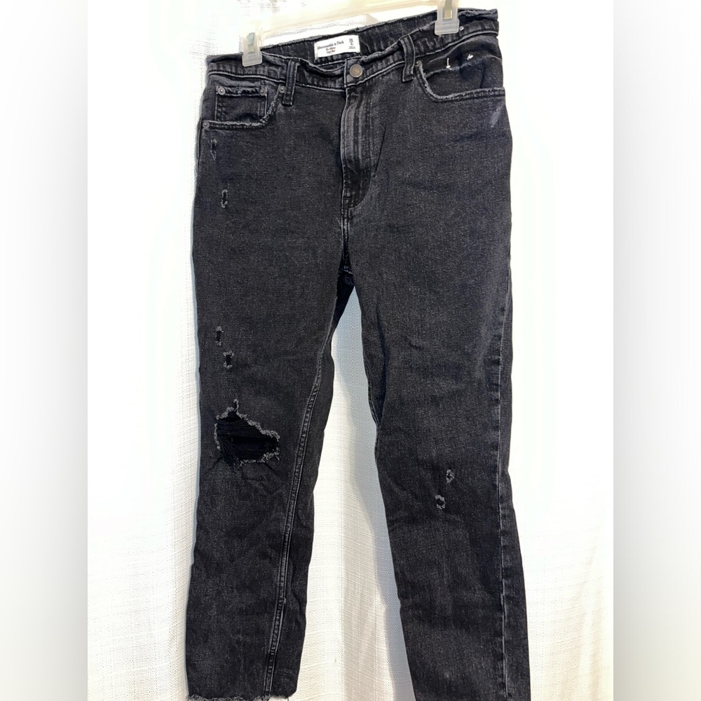 Abercrombie & Fitch Skinny High Rise Jean